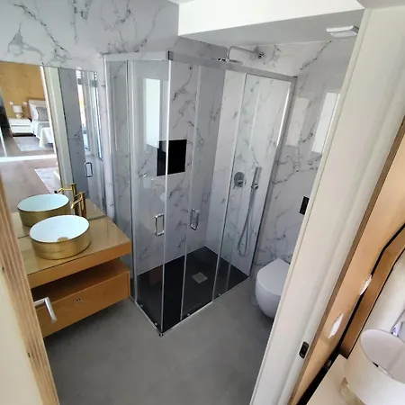 Da Vargem - Premium 3-bedroom Penthouse With Rooftop, Jacuzzi & Bbq Apartment Canico (Madeira)