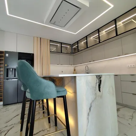Apartment Da Vargem - Premium 3-bedroom Penthouse With Rooftop, Jacuzzi & Bbq