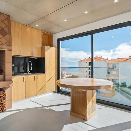 Da Vargem - Premium 3-bedroom Penthouse With Rooftop, Jacuzzi & Bbq