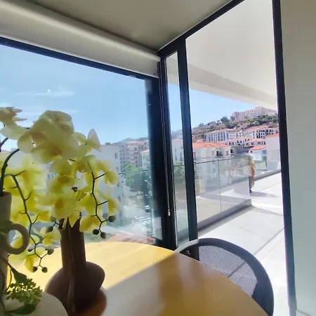 Da Vargem - Premium 3-bedroom Penthouse With Rooftop, Jacuzzi & Bbq Apartment *