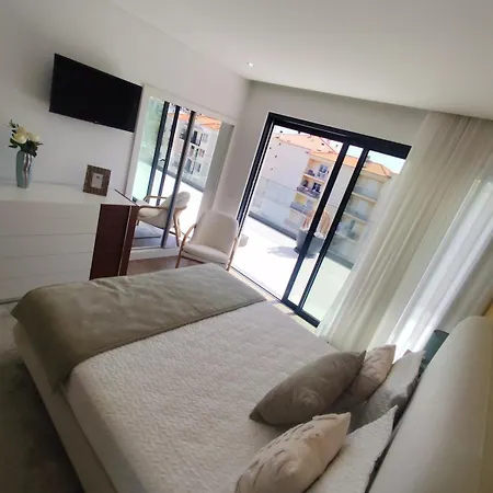 Da Vargem - Premium 3-bedroom Penthouse With Rooftop, Jacuzzi & Bbq