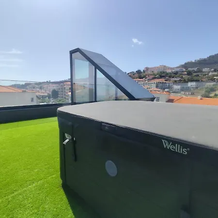 Da Vargem - Premium 3-bedroom Penthouse With Rooftop, Jacuzzi & Bbq * Canico (Madeira)