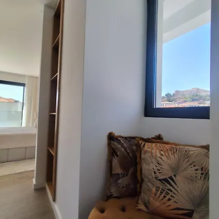 Apartment Da Vargem - Premium 3-bedroom Penthouse With Rooftop, Jacuzzi & Bbq