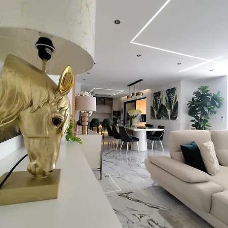 Apartment Da Vargem - Premium 3-bedroom Penthouse With Rooftop, Jacuzzi & Bbq